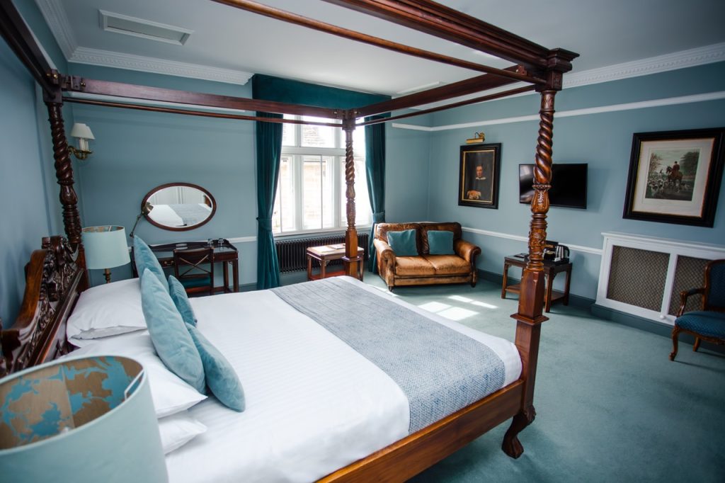 Four Poster bedroom at the Snooty Fox Hotel